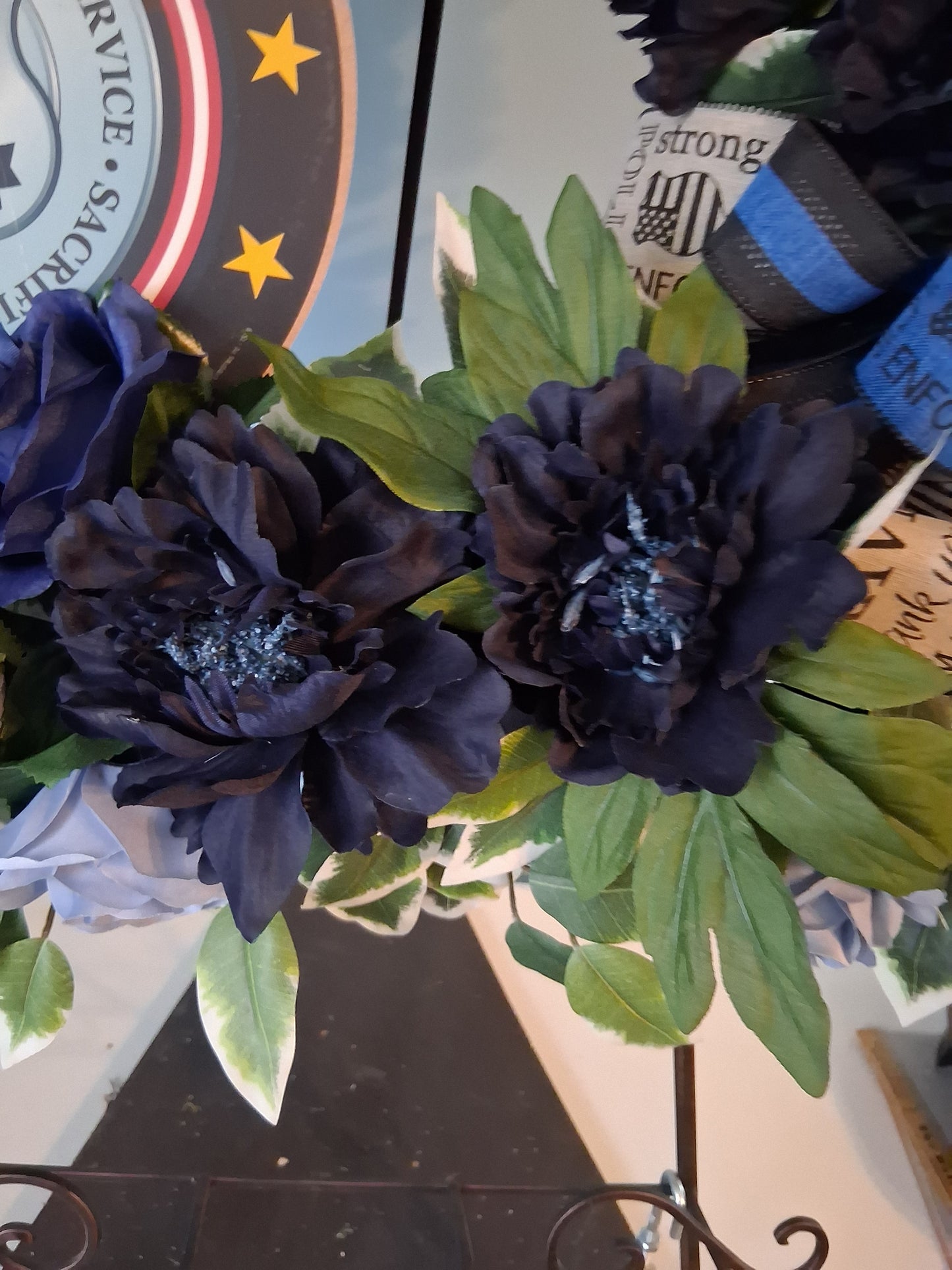 Handmade Police Tribute Grapevine Wreath – Thin Blue Line