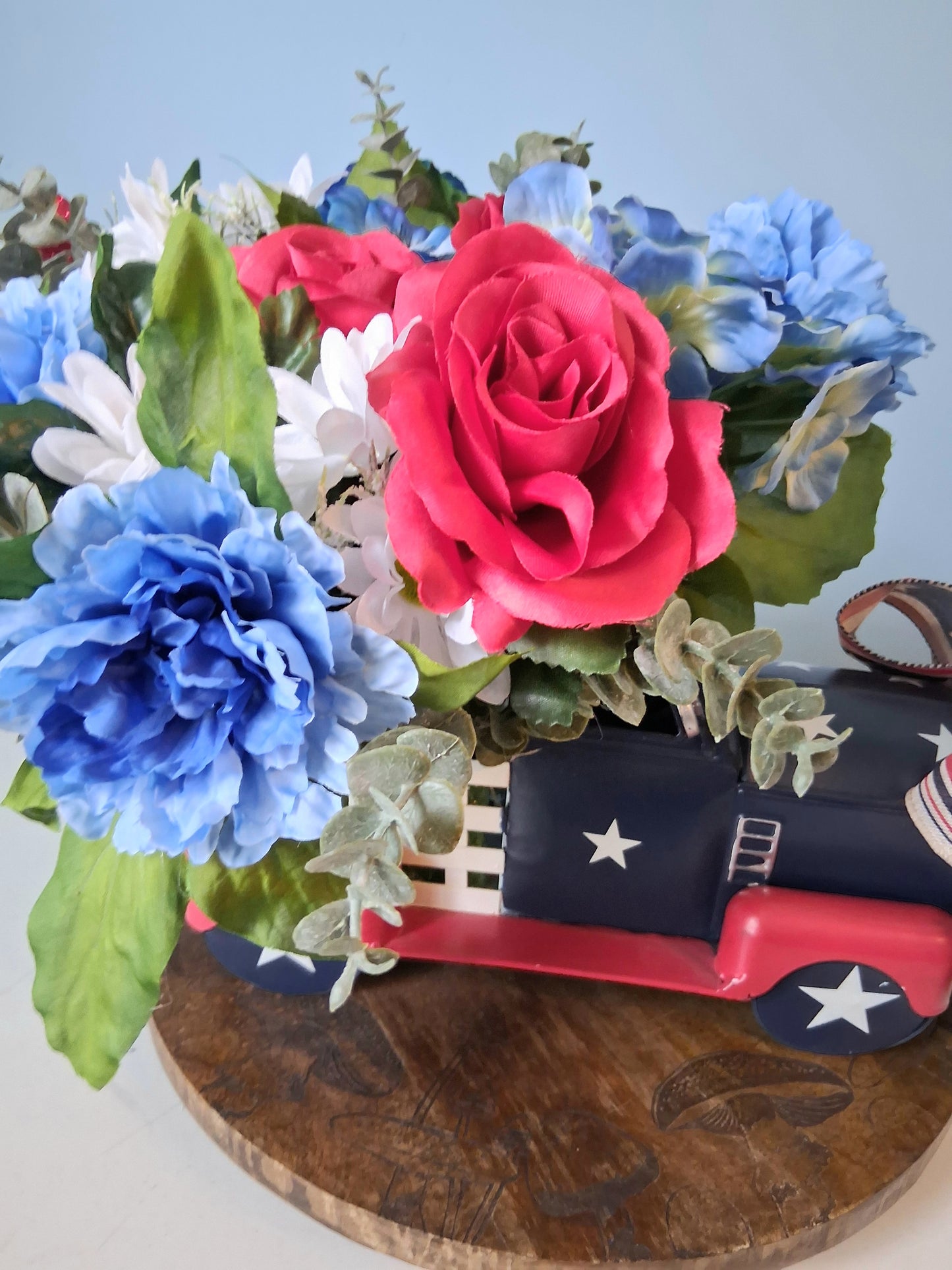 Patriotic Truck Floral Arrangement