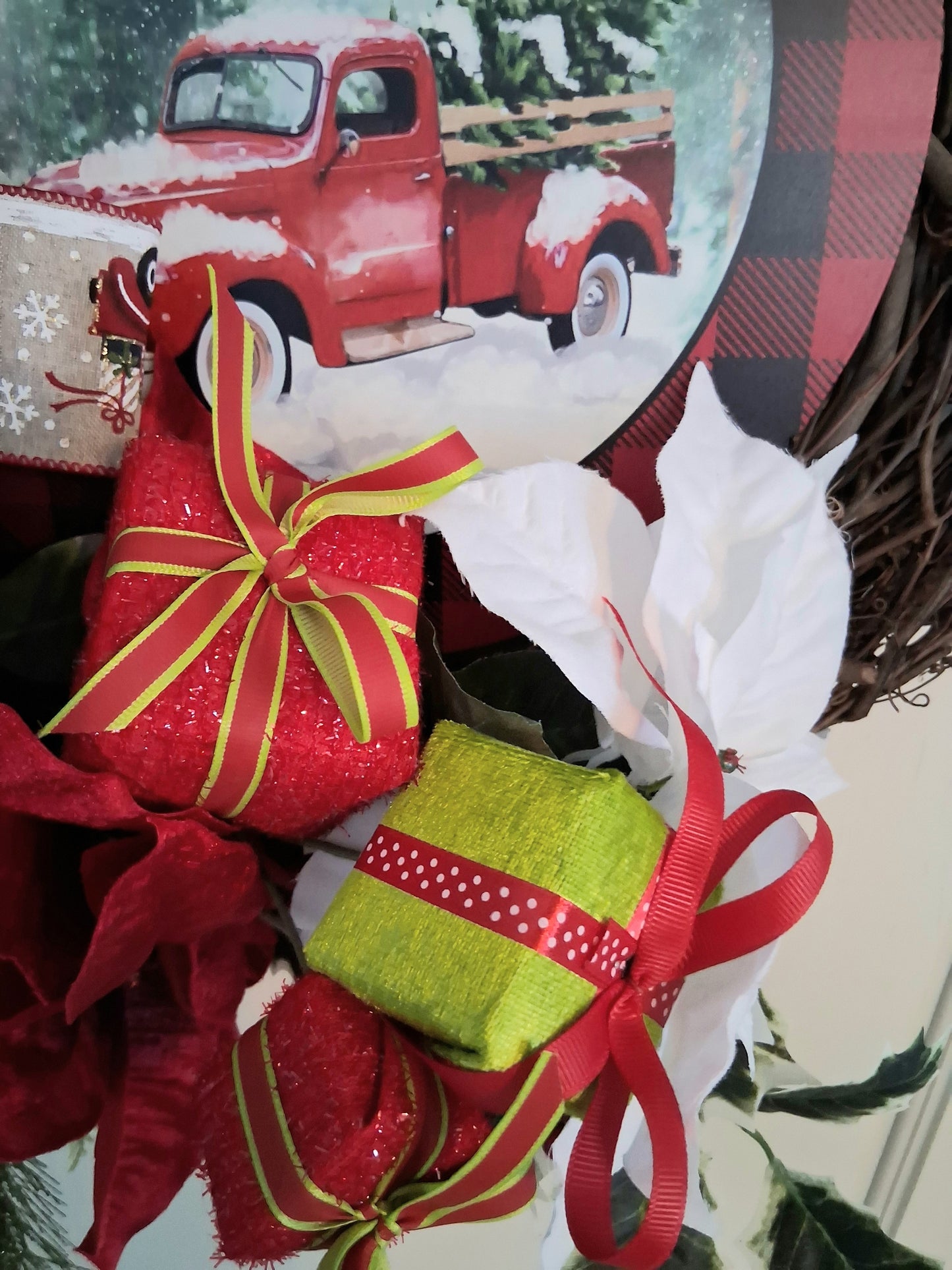 Merry Christmas Red Truck Wreath – Handmade Holiday Door Wreath with Poinsettias, Holly & Gift Boxes